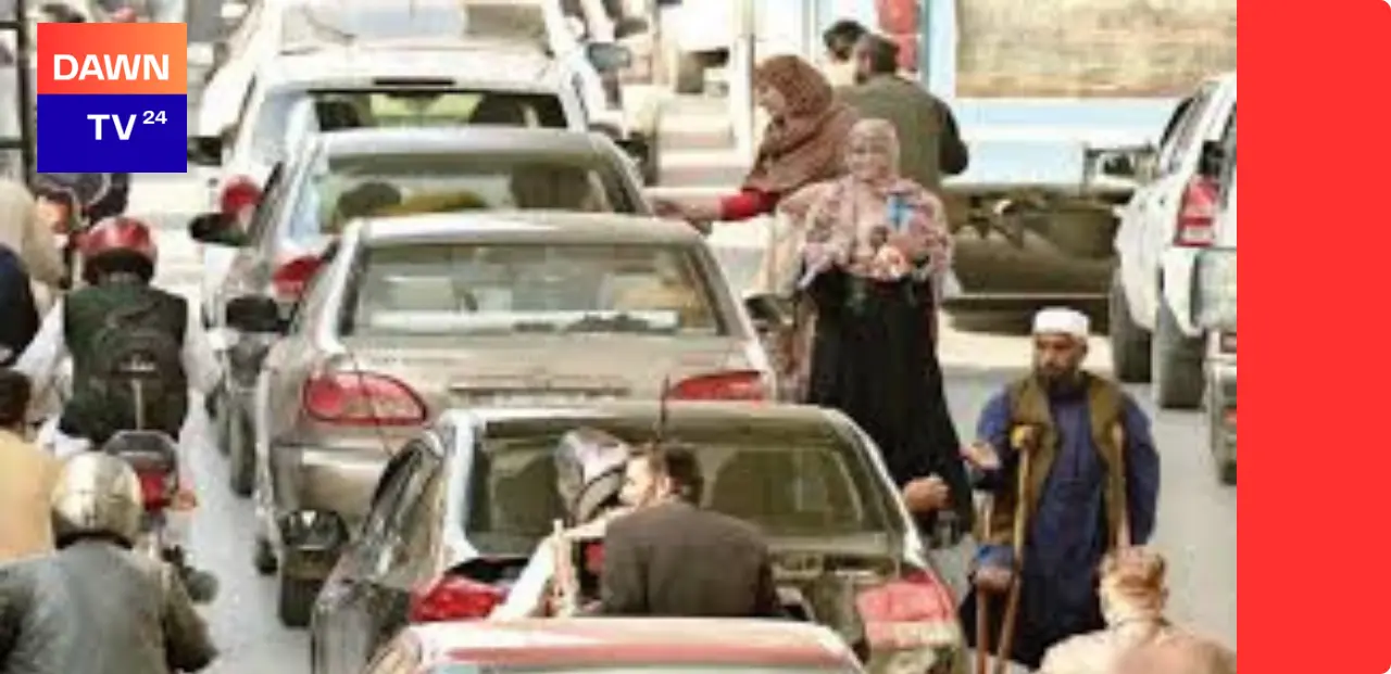 Beg by turning off traffic signals, ‘You will be amazed to know how much income beggars have in Lahore.’
